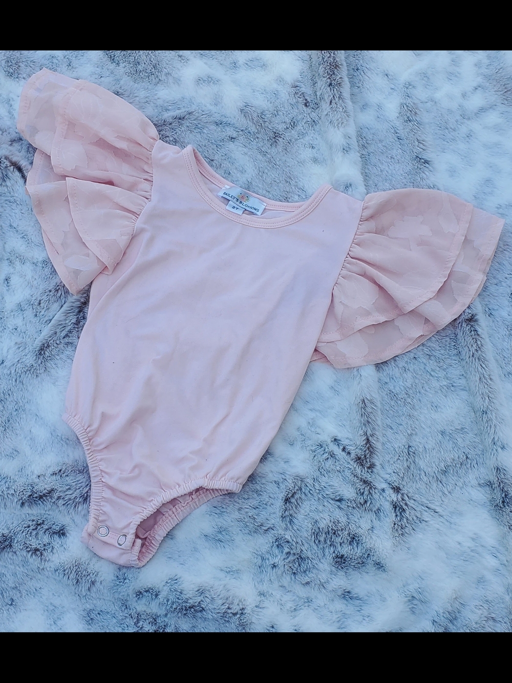 NWOT Bailey's Blossoms Ruffle Sleeve Light Pink Bodysuit